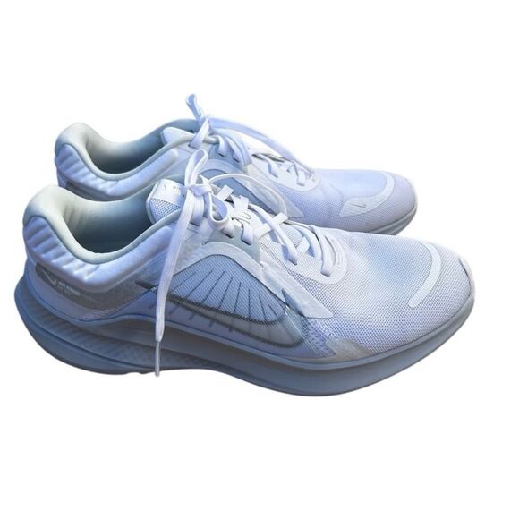 Nike Quest 5 Road Running Athletic Shoes Women's Sz 10 White Lightweight Tennis - Picture 1 of 14